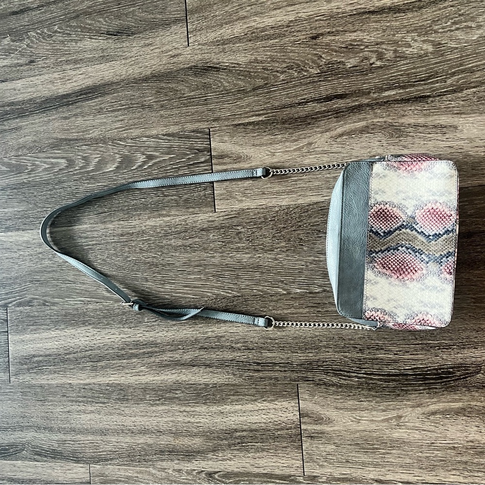 Stylish Gray and Pink Women's Bag